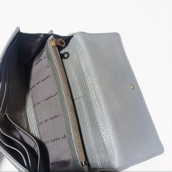 Marc by Marc Jacobs - Grey Wallet - Picture 4 of 6